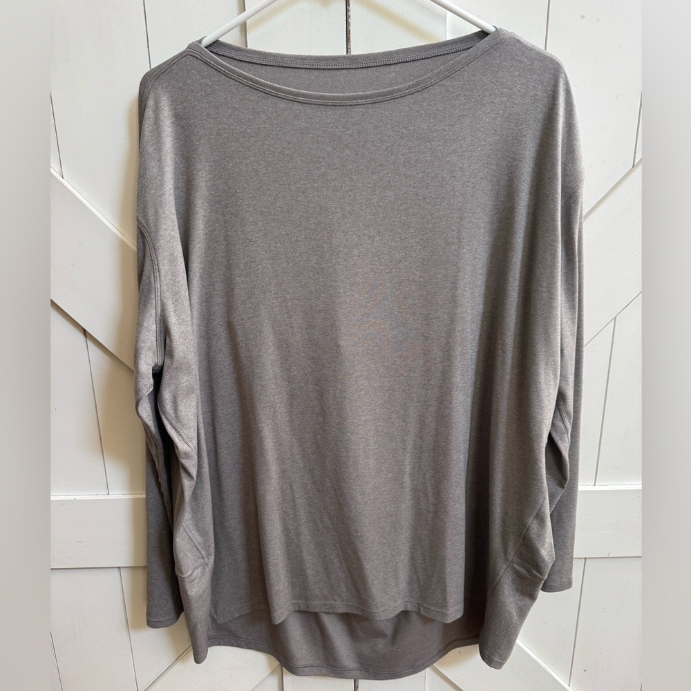 Lululemon Back in Action Long Sleeve Shirt *Nulu Size 10